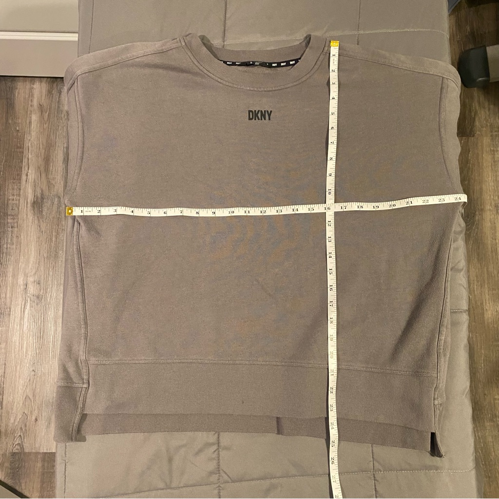 Dkny Sweatshirt